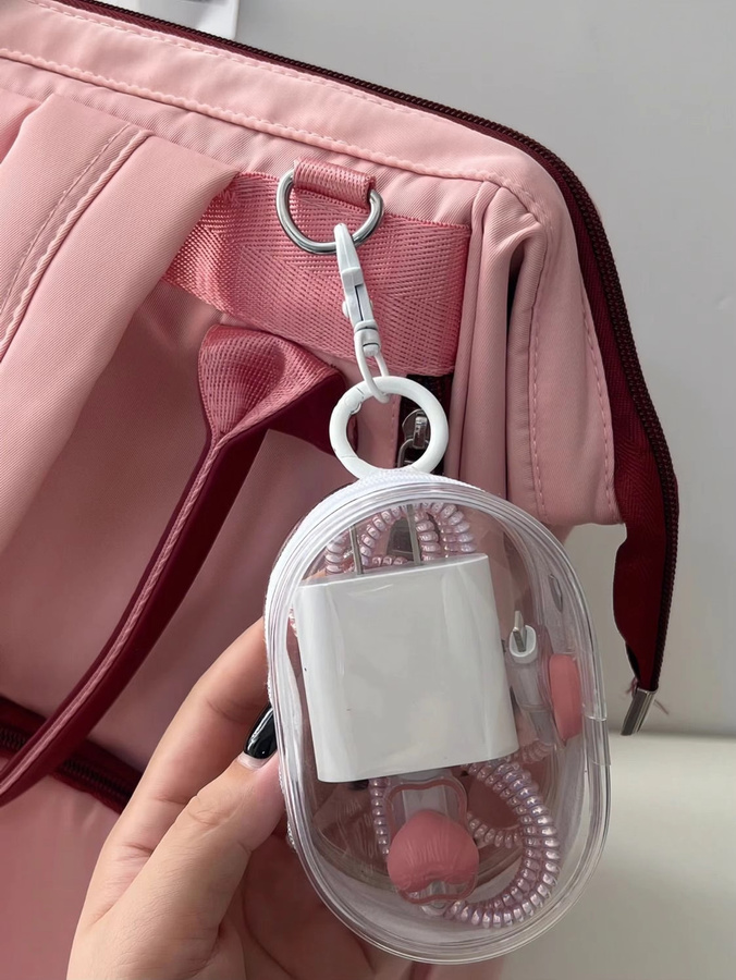 Transparenter Ladekabel-Organizer als praktischer Schlüsselanhänger für Reisen und Rucksäcke in Weiß - Bild 6