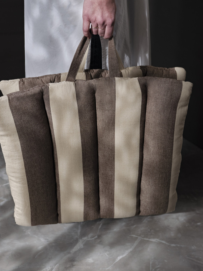 Ferm Living Strand Faltmatte aus Bio-Baumwolle in Multicolour mit Tragegriff - Bild 2