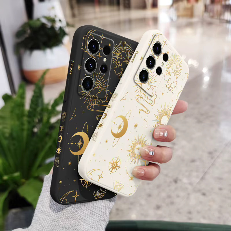Goldene Silikonhülle mit Sternenhimmel-Design für Samsung Galaxy S26 Plus Ultra in Schwarz und Gold - Bild 3