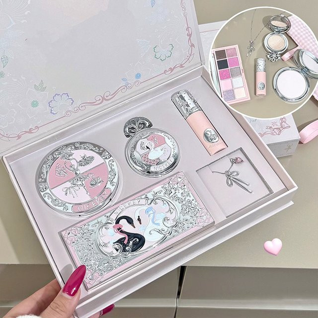NICEKEY Make-up-Set mit Lippenstift, Puder, Highlighter und Lidschattenpalette, Unisex - Bild 1