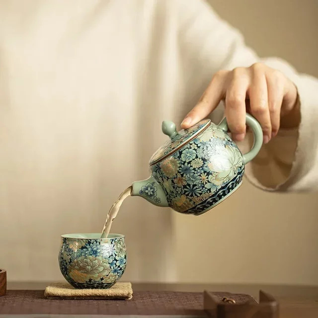 Keramische Teekanne mit vergoldetem Pfingstrosen-Design und Sieb für Kung Fu Tee-Sets, Mehrfarbig - Bild 1