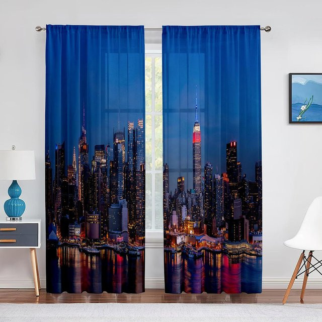 Transparenter Chiffon-Vorhang mit New York Skyline Nachtmotiv in Blau, Breite: 100 cm, Höhe: 250 cm - Bild 1