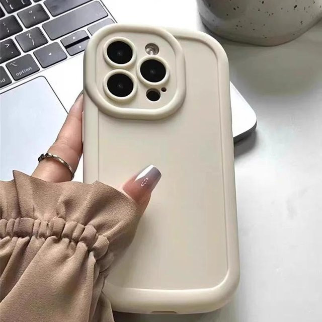 Samsung Handyhülle mit Katzen- und Entenmotiv in Beige für Galaxy S25, S24, S23, S22, S21, S20 Ultra Plus, FE, A16, A55, A36, A26, A15, A34, A54, A53 5G und S25 Plus - Bild 1
