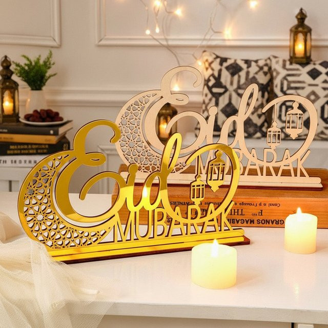 Kreatives Ramadan-Dekorationsornament Eid Mubarak aus Holz in Gold mit Mond-Motiv - Bild 1