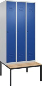 C+P Spind Classic PLUS Garderobenschrank mit Sitzbank, 3 Abteile, Zylinderschloss, 4 Garderobenhaken, mittige Trennwand, B/T/H: 212,0 x 90,0 x 81,5 cm - Bild 1