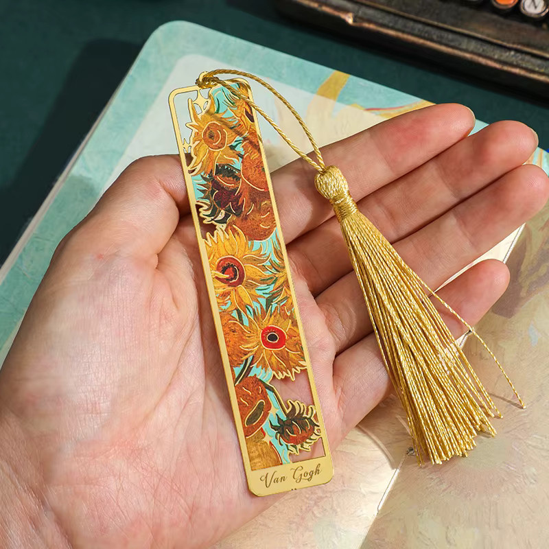 Retro Metall Lesezeichen mit Blumenmalerei und Quaste in Bronzierung für Buchliebhaber - Bild 2