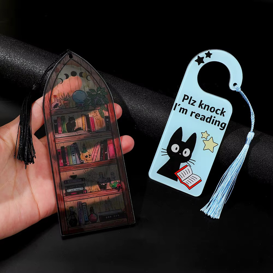 Niedriges Acryl-Lesezeichen mit Katzen-Motiv und Text Plz Knock I'm Reading in Mehrfarbig - Bild 2