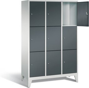 C+P Garderobenschrank Classic aus Stahl mit Türen und Schloss, Farbe Anthrazitgrau und Lichtgrau, H x B x T: 185 x 120 x 50 cm - Bild 1