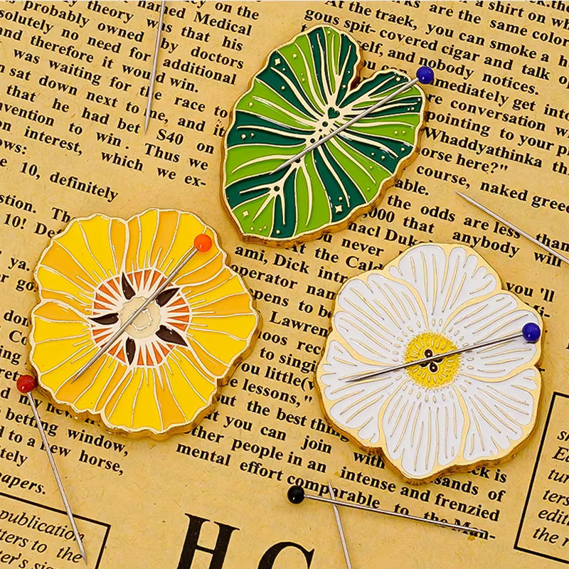 Magnetischer Nadelhalter mit Blumen- und Blattdesign für Stickerei und Kreuzstich, Mehrfarbig - Bild 2