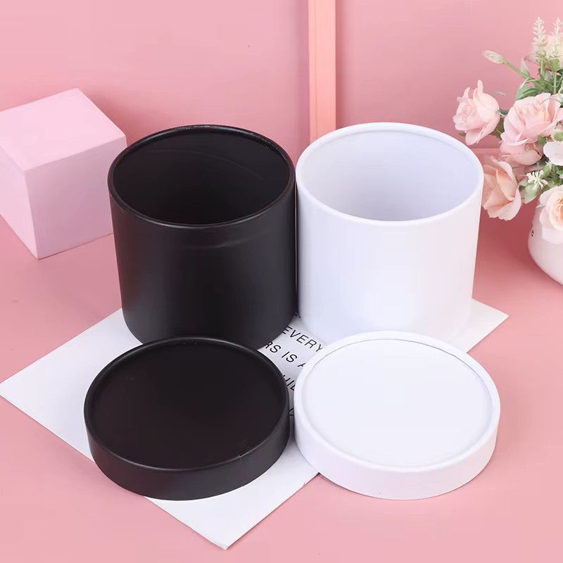 Runde Geschenkbox aus Papier mit Deckel für Blumen und Bouquets in Weiß von TPXCKz - Bild 2