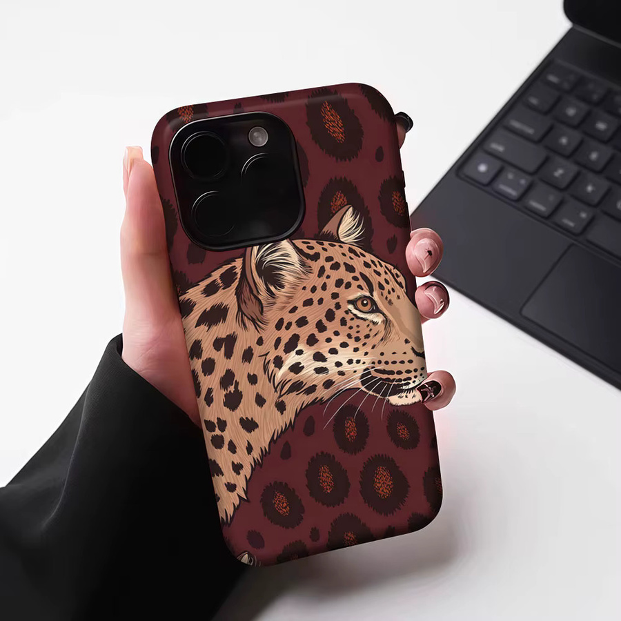 Aurbe Matte 2-in-1 MagSafe Hülle mit Schutzfilm für iPhone 17 16 15 14 Plus Pro Max, Stoßfeste Hartschale im Leoparden-Design, Farbe: Burgunder Rot - Bild 6
