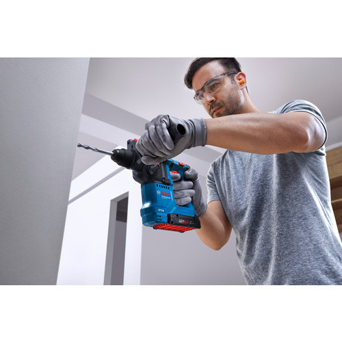 Bosch Professional Akku-Bohrhammer GBH 18V-18 SDS-Plus in Blau/Schwarz - Bild 4