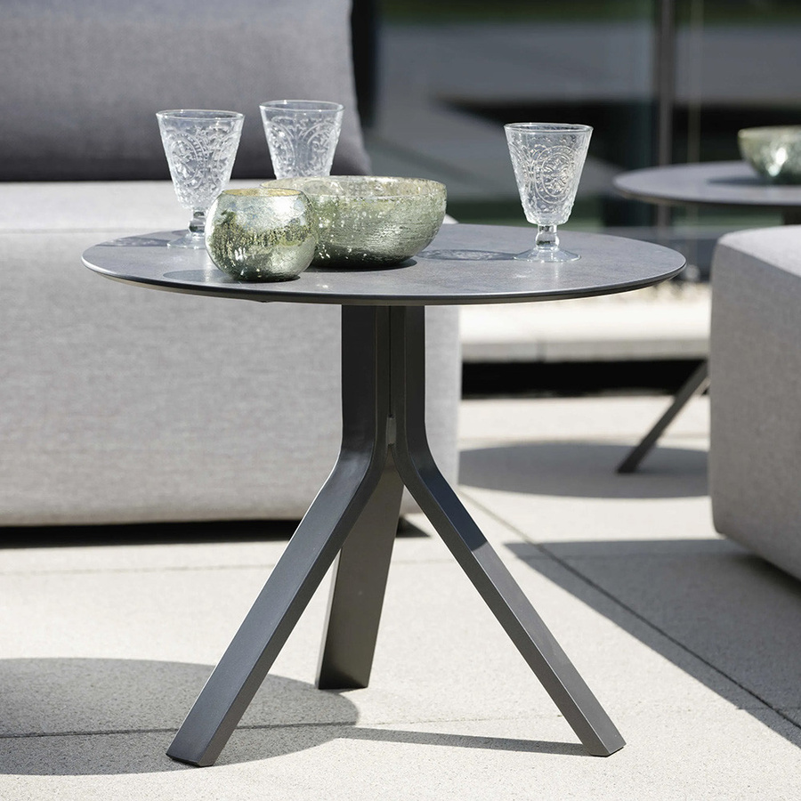 Stern FREDDIE Beistelltisch rund aus Aluminium in Graphit mit Silverstar 2.0 Smoky Tischplatte, Durchmesser: 55 cm, Höhe: 43 cm - Bild 2