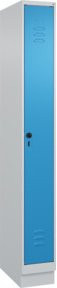 C+P Spind Classic PLUS Garderobenschrank mit Sockel, 1 Abteil, Sicherheits-Drehriegel und 3 Garderobenhaken, Farbe: Grau/Blau, H x B x T: 195 x 25 x 50 cm - Bild 1