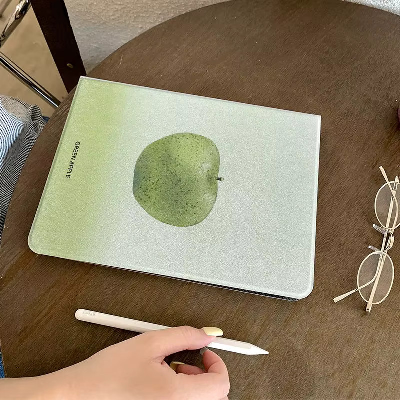iPad Hülle mit grünem Äpfelmuster für Apple iPad Pro 10/11 Zoll und iPad Air 3/4/5 Generation in Grün und Weiß - Bild 3