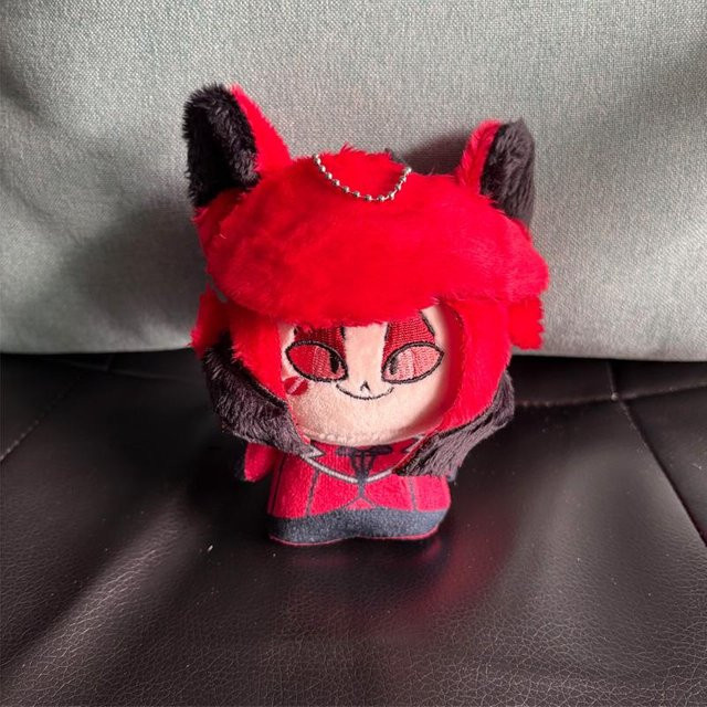 Yiran toy Hazbin Hotel Alastor Vox, Plüschtier Schlüsselanhänger, 15cm, ab 14 Jahren - Bild 1