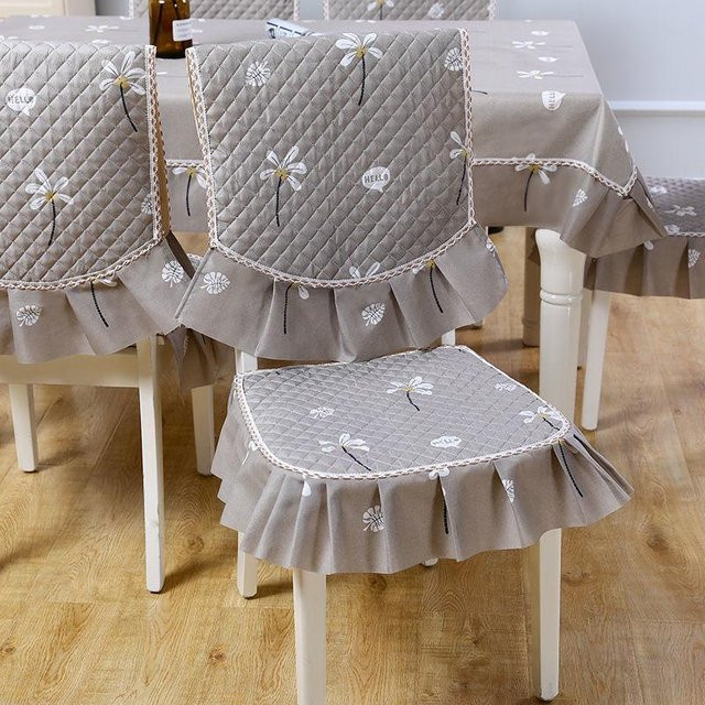 Stuhlhussen für Esszimmerstühle von STOLZE ROSE aus Jacquard-Stoff, schmutzabweisende Stuhlbezüge mit floralem Muster, universell passend in verschiedenen Farben - Bild 1