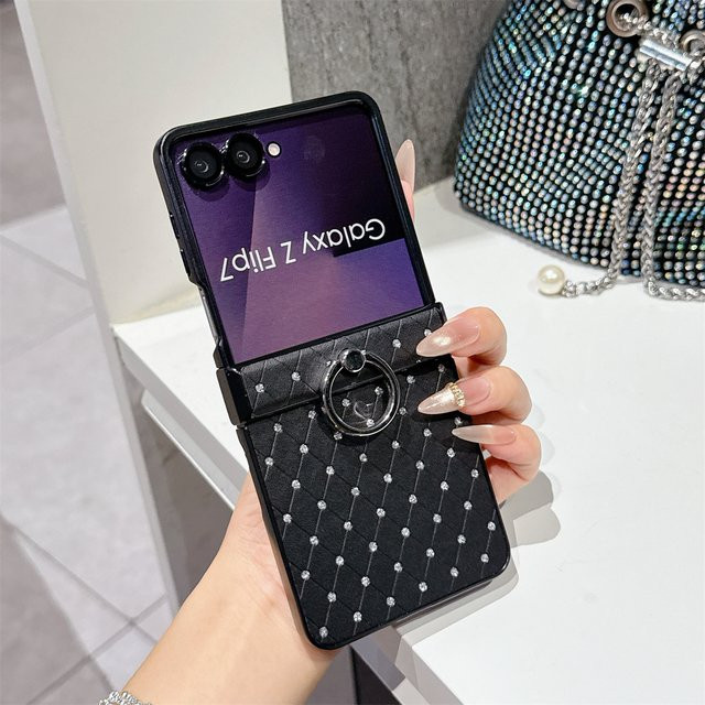 Luxus Leder Handyhülle mit Diamant-Glitzer und Ring für Samsung Galaxy Z Flip 5G in Weiß mit Scharnierschutz und stoßfester Abdeckung - Bild 1