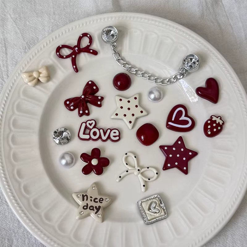 Schuh-Charms mit Schleife, Perlen-Stern, Rot, 1 Set - Bild 4