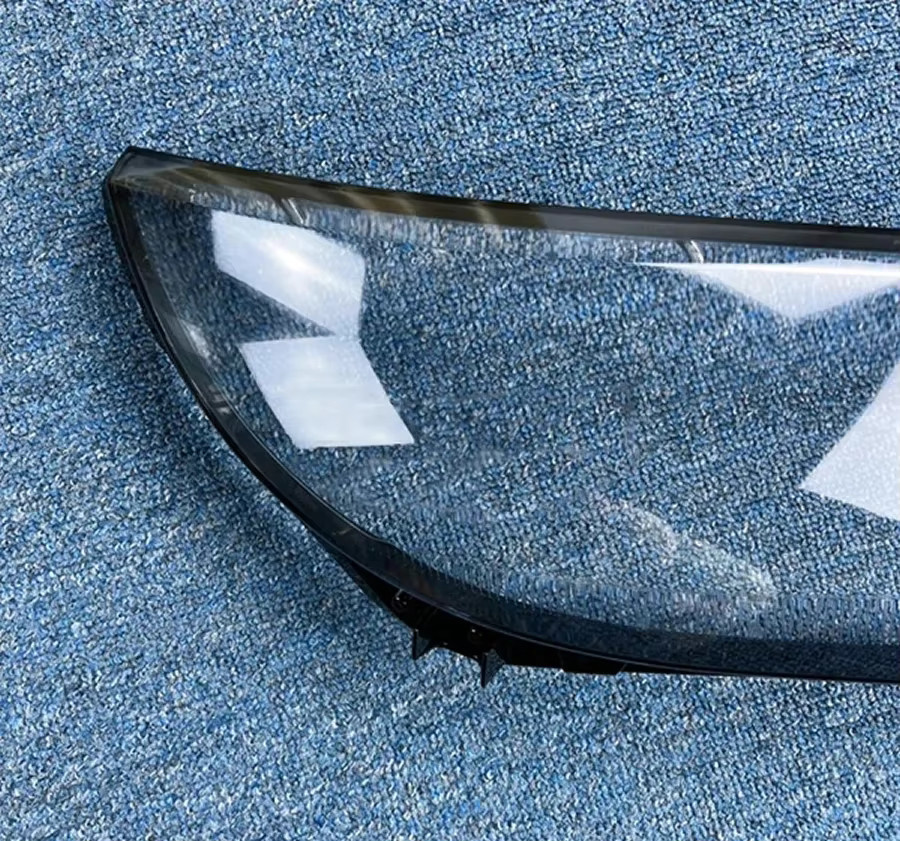 Transparente Scheinwerferlinsenabdeckung für VW Tiguan 2013 bis 2017 aus Plexiglas - Bild 2
