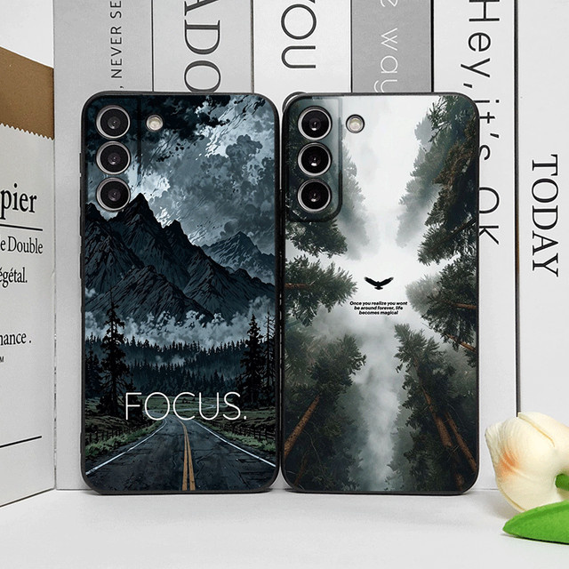 Handyhülle Vintage Waldlandschaft und Schnee Berglandschaft für Samsung Galaxy S25 S24+ S23 Ultra S22 Plus S21 FE M53 M34 in Multicolour - Bild 1