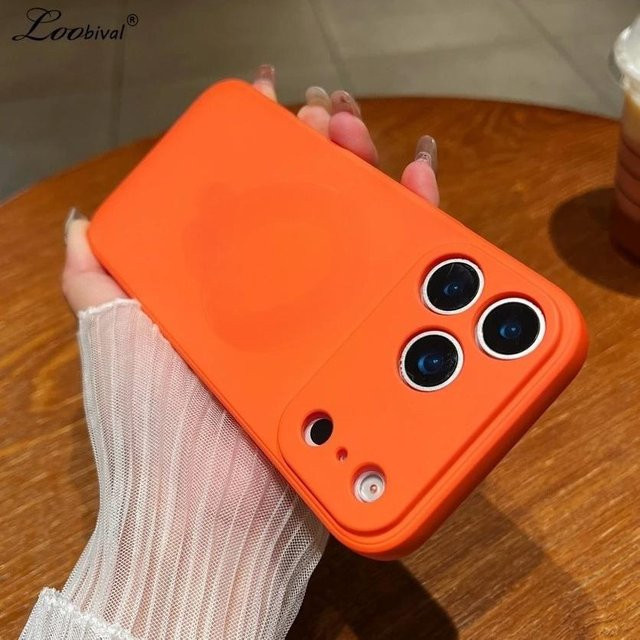 Apple Flüssigsilikon-Handyhülle mit Linsenschutz für iPhone in Orange - Bild 1