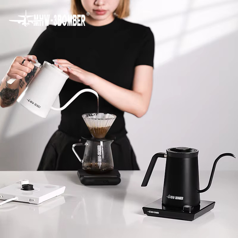 MHW-3BOMBER Elektrischer Kaffeekessel mit Thermostat für professionelles Barista-Zubehör aus Metall - Bild 3