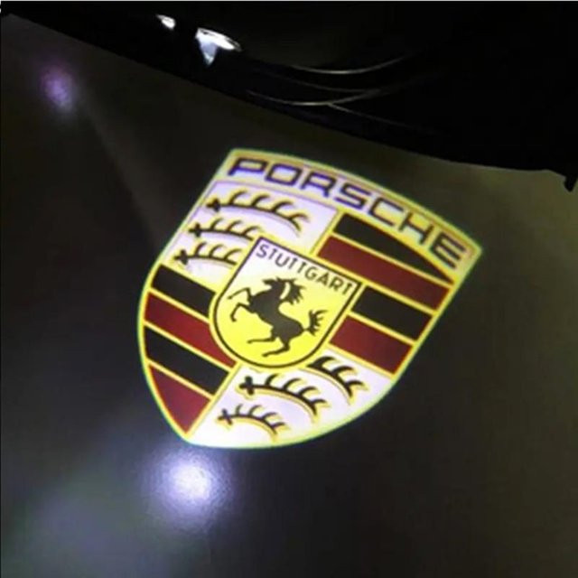 2 Stück LED Auto Tür Willkommens Licht Laser Projektor mit Schatten Logo für Porsche Macan 95B Boxster 955 957 958 911 in Braun - Bild 1