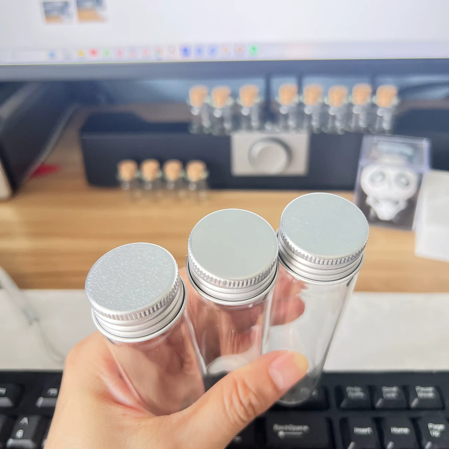 Set aus 12 Glas-Nachfüllflaschen mit Aluminiumkappe, 60 ml, transparent, Durchmesser: 3 cm, Höhe: 12 cm - Bild 2