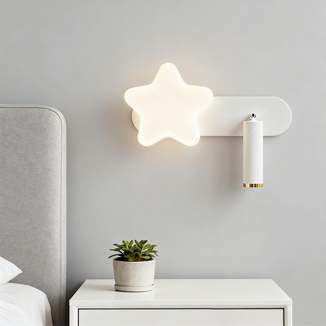 LINCCW LED Star Wandleuchte in Weiß, dimmbar und drehbar um 180 Grad, moderne Touch-Nachtlicht-Atmosphärenlampe für Arbeitszimmer und Nachttisch - Bild 1