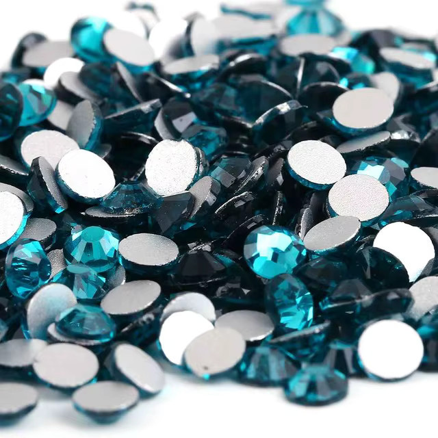 Strasssteine Saphir, heller Saphir, Aquamarin, Glas, Nail Art Dekorationen - Bild 3