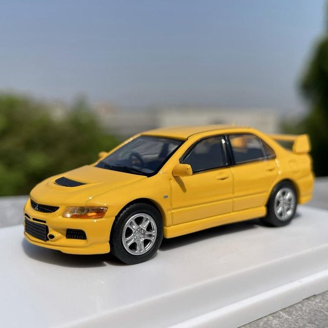Linyi toy car Mitsubishi Lancer Evolution Evo Ix 9, Sportwagenmodell, 1:64, Metall, ab 14 Jahren - Bild 1