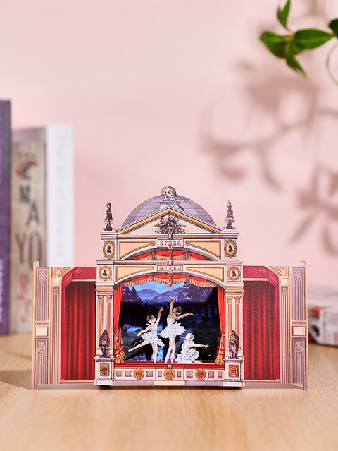 Opjoys 3D-Pop-Up-Karte im Schwanensee-Theater-Stil, mehrfarbig - Bild 1