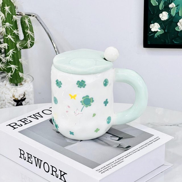 Yiran Furniture Keramiktasse mit Kleeblatt-Design, Deckel und Löffel, Weiß, 400 ml - Bild 1