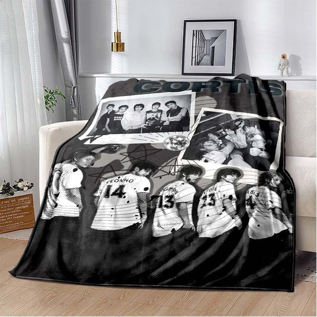 Weiche Flanelldecke Cortis Boygroup Unterschrift Laufszene Druck, Mehrfarbig, B/B: 80 x 120 cm - Bild 1