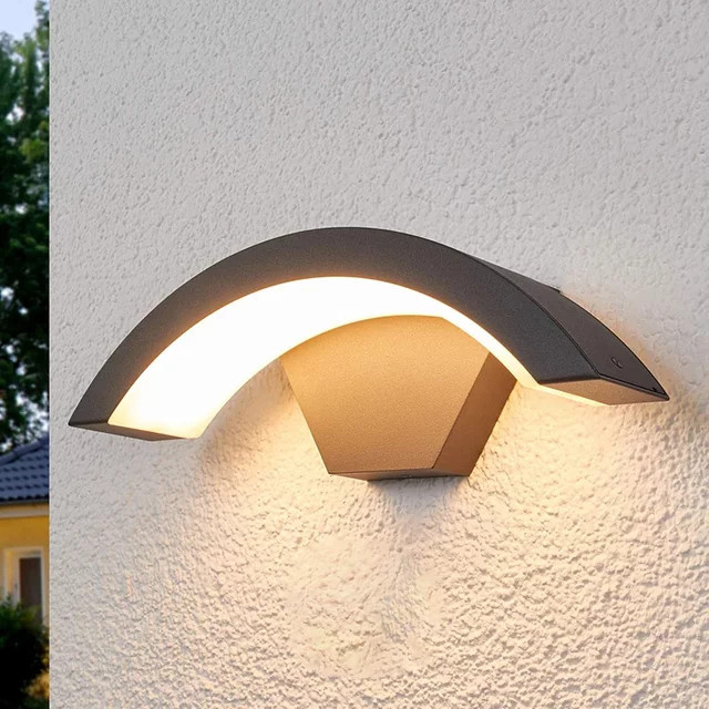 Pumous LED Außenwandleuchte mit Bewegungssensor, Wasserdichte Aluminium Wandlampe für Garten und Veranda, Up-Down Lichteffekt, Warmweiß, Schwarz - Bild 1