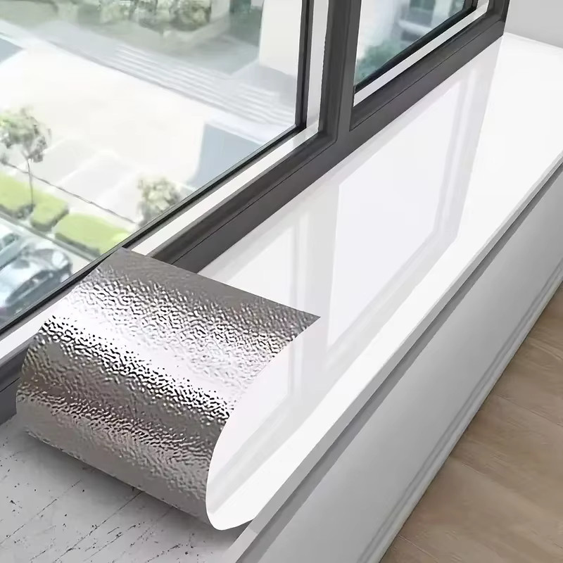 Selbstklebende Kantenstreifen als dekorative Fußleisten und Zierleisten für Wand, Fensterbänke und Türrahmen - Bild 2