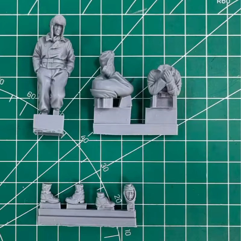 BAANFU History Hobby Miniatur-Panzermannschaft, Harzmodell-Figuren-Bausatz, 2-teiliges Set, Maßstab 1:35, unmontiert und unbemalt - Bild 2