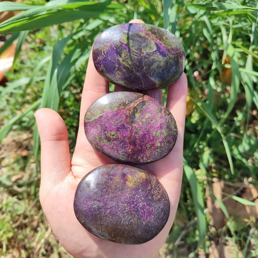 CrystalHola Atlantis-Kristall-Palmenstein in marmoriertem Grün und Violett - Bild 5
