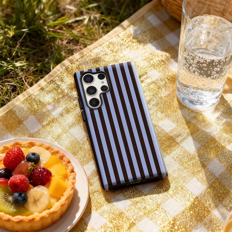 Glänzende Samsung Handyhülle mit braunen und blauen Streifen für Galaxy S25 Ultra, S24 und S23 Ultra Plus - Bild 5