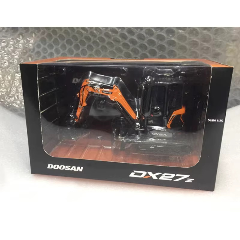 HYINUO Doosan DX27Z Raupenbagger Gabelstapler, technisches Fahrzeugmodell, Maßstab 1:25, Metall, ab 14 Jahren - Bild 4