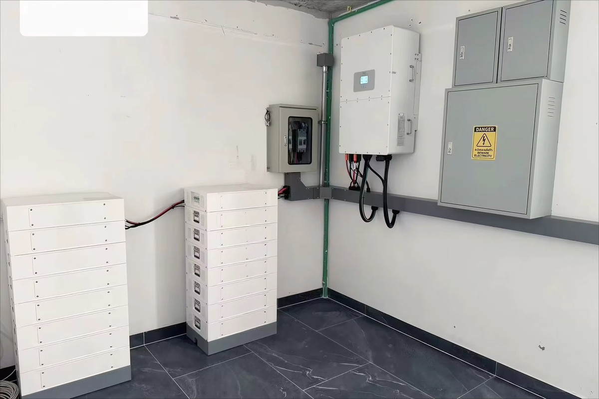 Dyness Stack 100 Hochspannungs-Lifepo4-Akku 51,2 V 100 Ah in Weiß zur Energiespeicherung für dein Zuhause - Bild 3