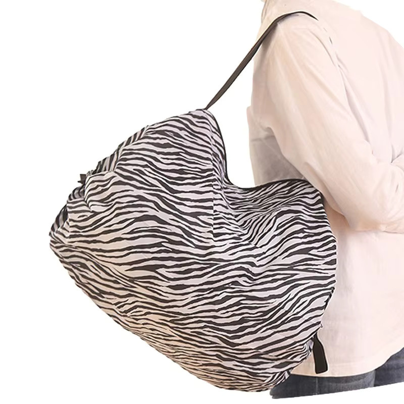 STACEYO Faltbare Einkaufstasche in Multicolour, wiederverwendbare Schultertasche und umweltfreundliche Aufbewahrungstasche für Lebensmittel und Reisen - Bild 3