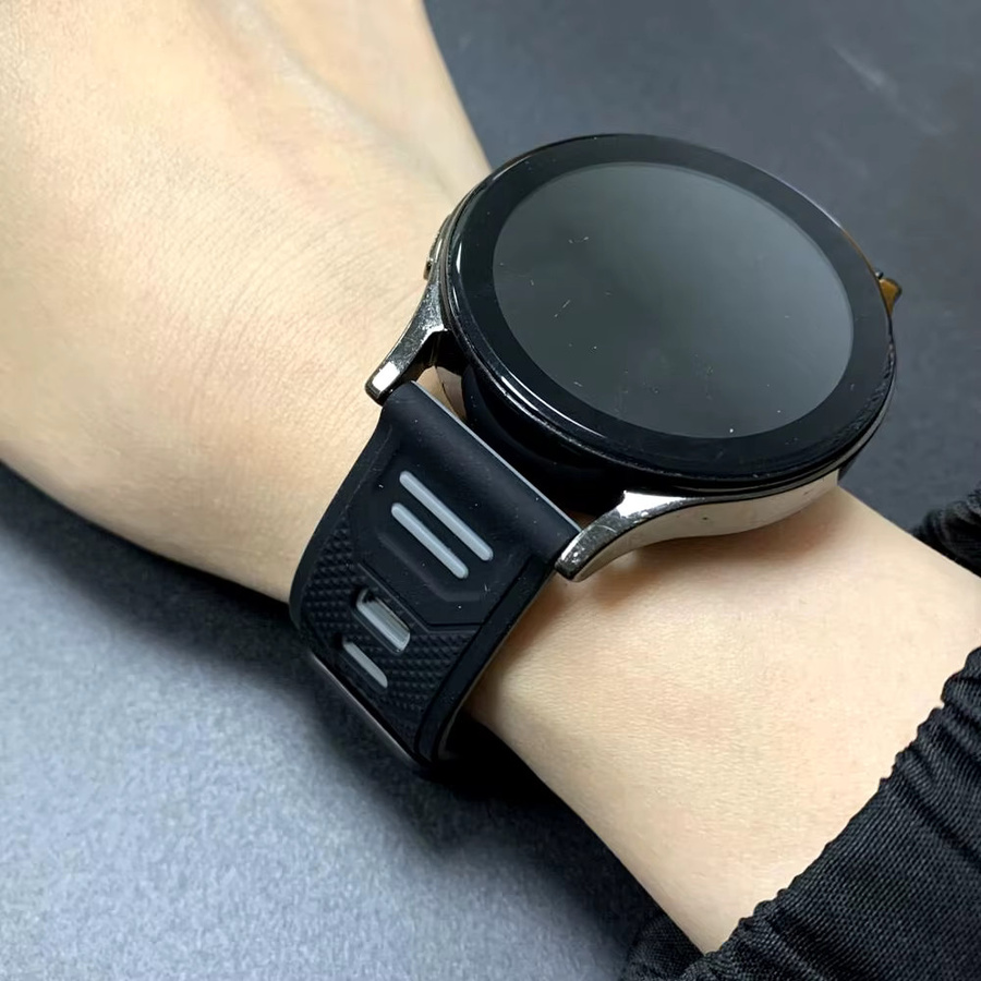 Samsung Uhrenarmband Silikon, 22 mm, Schwarz - Bild 4