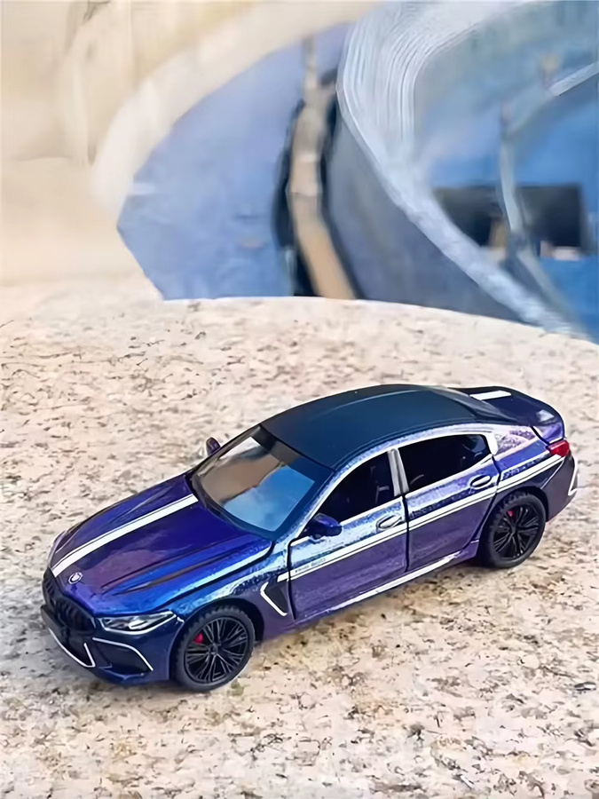 caipo M8 M4 Modellautos, 1:32 Maßstab, Metall, mit zu öffnenden Türen - Bild 3