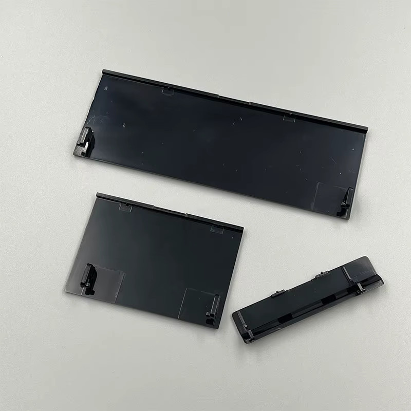 ChengHaoRan 3-teiliges Set Ersatzteile für Wii Speicherkarten-Abdeckungen in Weiß, Schwarz und Rot im Retro-Design - Bild 2