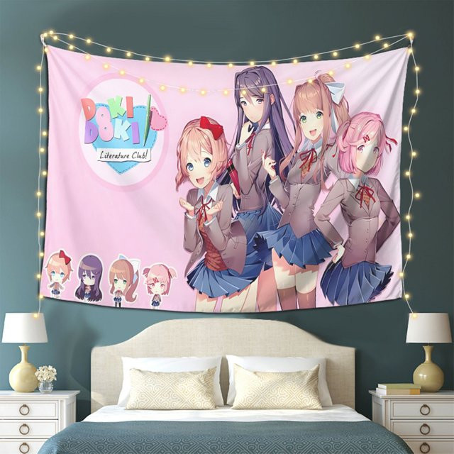 VIKAMA Heartbeat Literature Club Wandteppich in Pink mit Anime-Illustration und Typografie zur Raumdekoration - Bild 1
