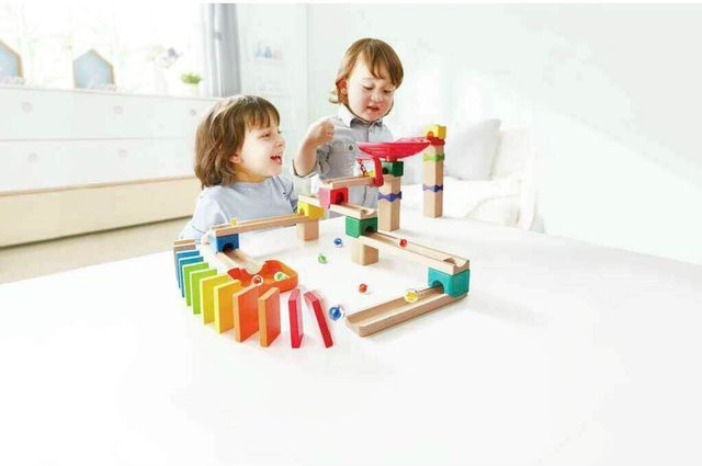 Hape Murmelbahn mit Domino zweispurig, ab 3 Jahre - Bild 1