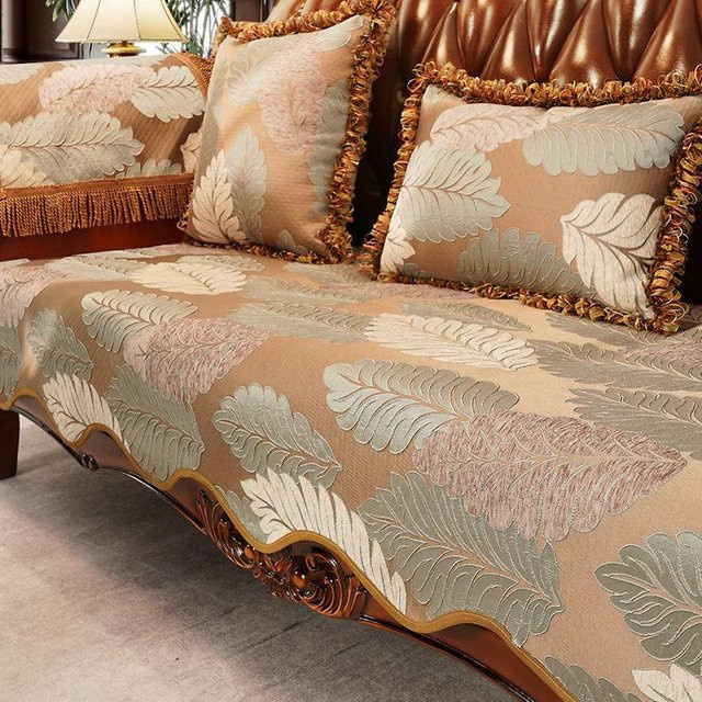 Super Six Sofa-Bezug aus Chenille mit Jacquard-Relief-Muster in Beige, B/H: 48 x 55 cm - Bild 1