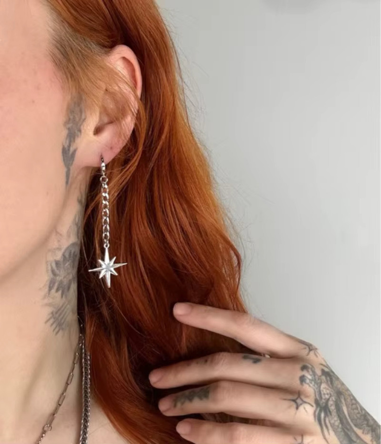 Nonoyesya Ohrringe mit Sternkette und Quasten, Silber, Damen - Bild 2